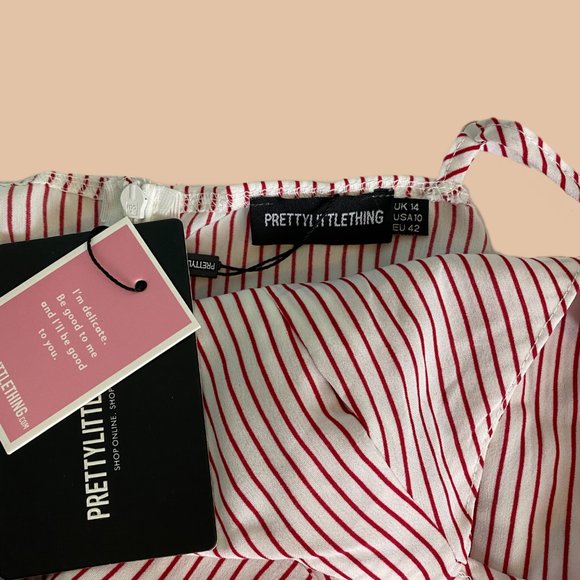 Pretty Little Thing - Red & White - Striped Bow Front Jumpsuit - NWT - Picture 4 of 7